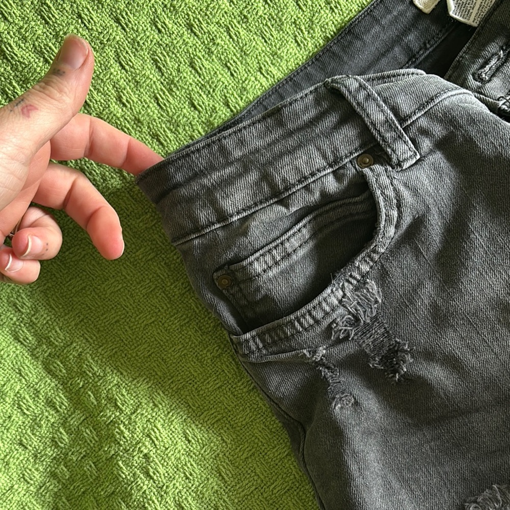 Billabong Gray Distressed Denim Shorts - Picture 4 of 6